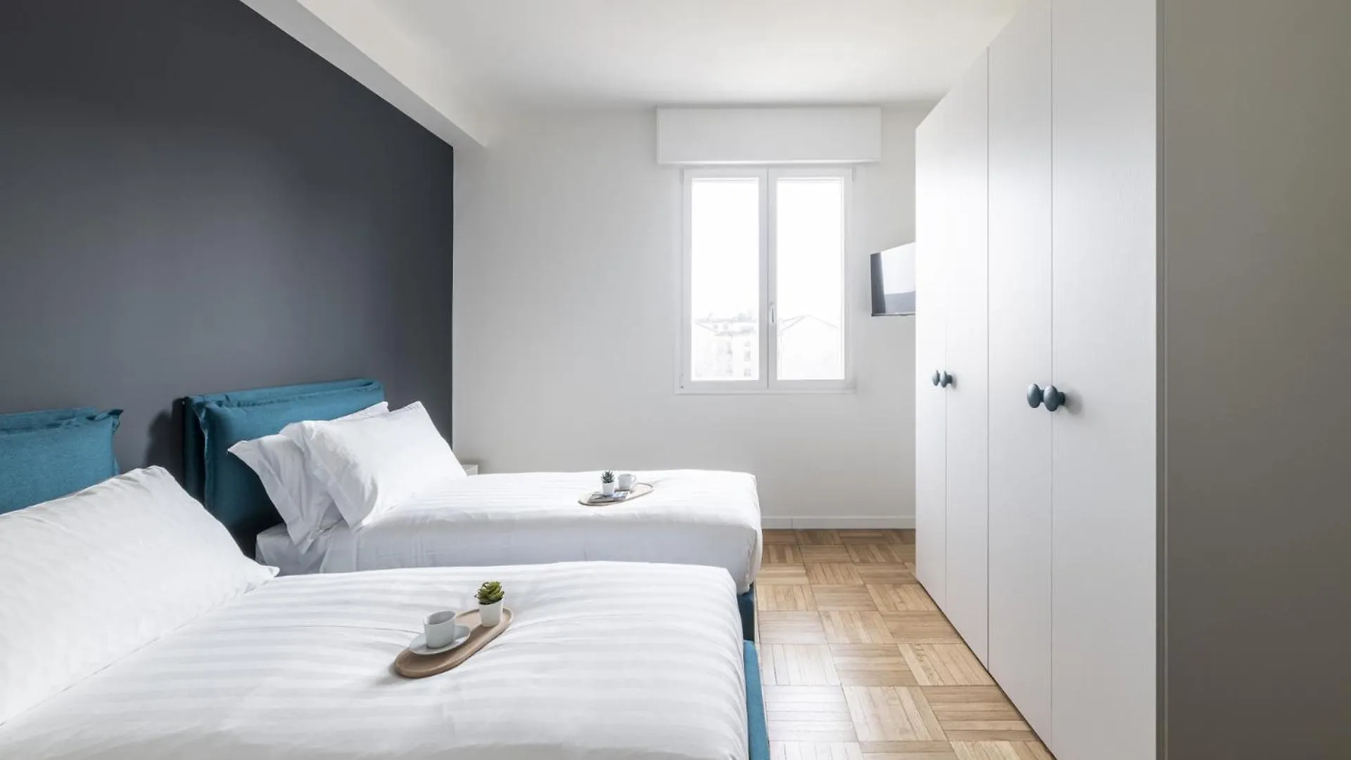Easylife - Splendido Appartamento Con Balcone Milan Apartment