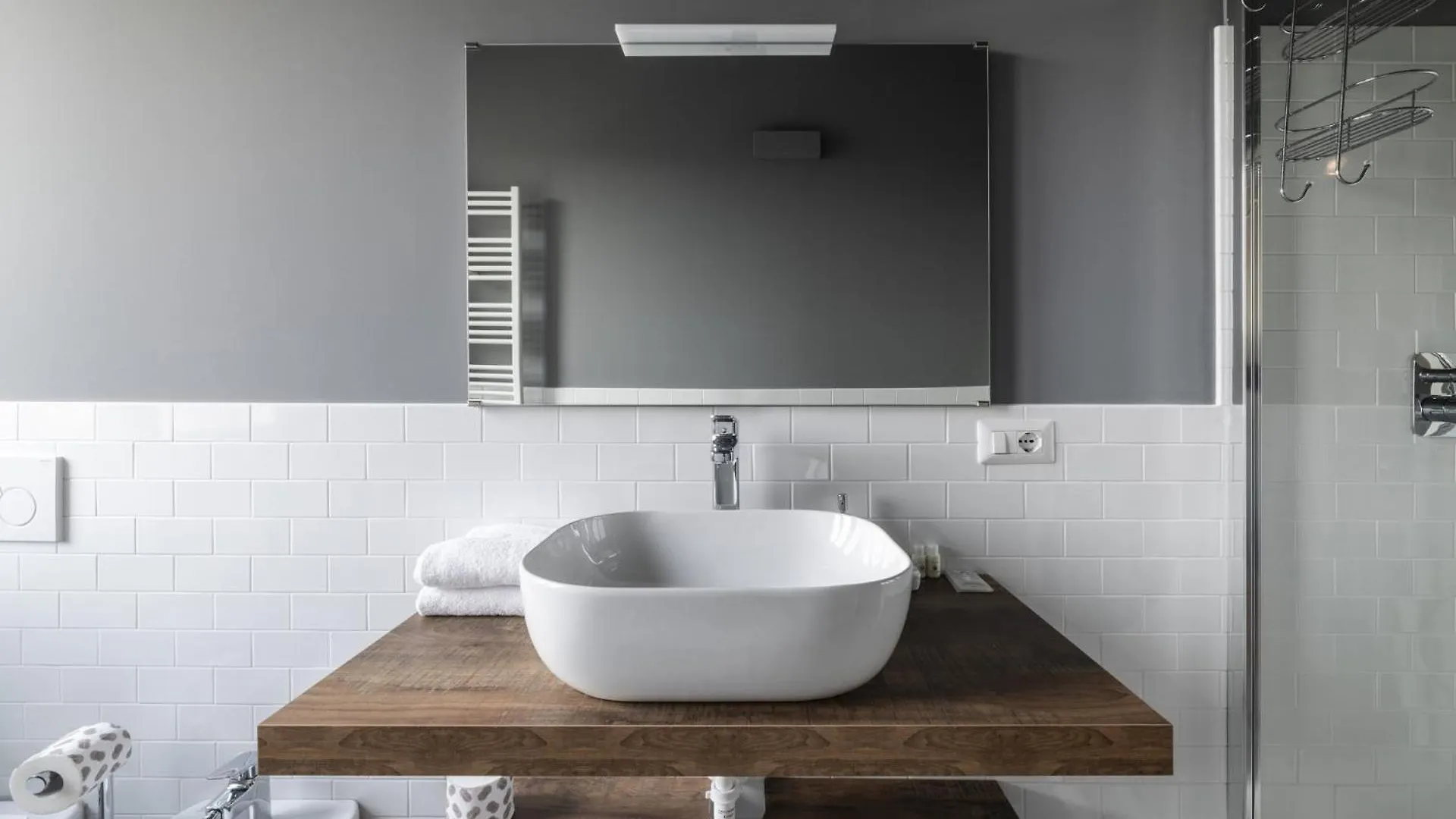 Easylife - Splendido Appartamento Con Balcone Milan 0*,  Italy